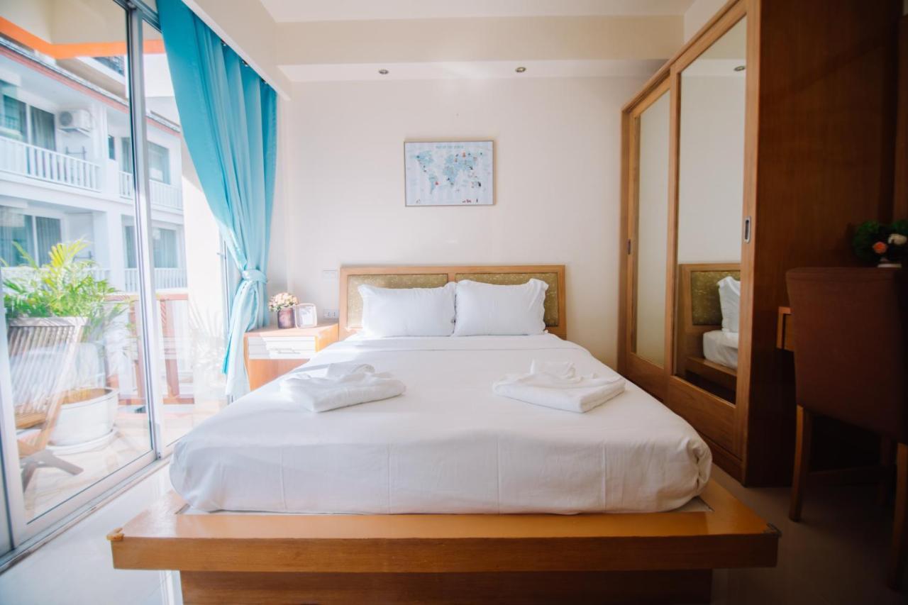 Patong Beach Side Hotel Екстериор снимка