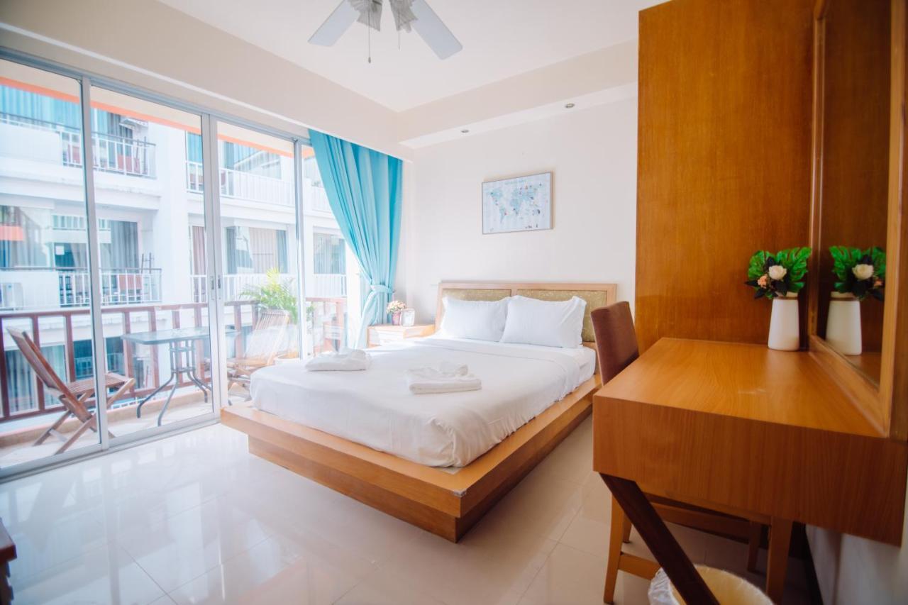 Patong Beach Side Hotel Екстериор снимка