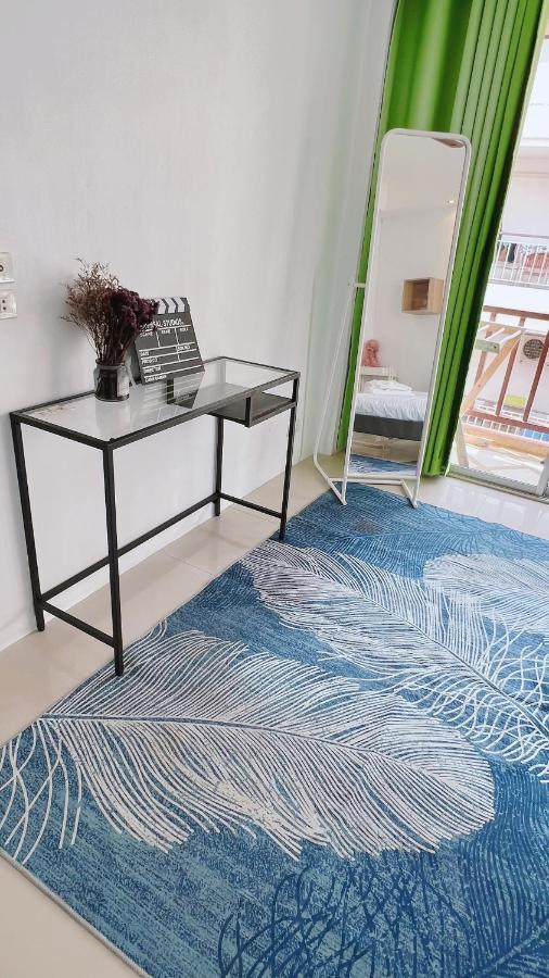 Patong Beach Side Hotel Екстериор снимка
